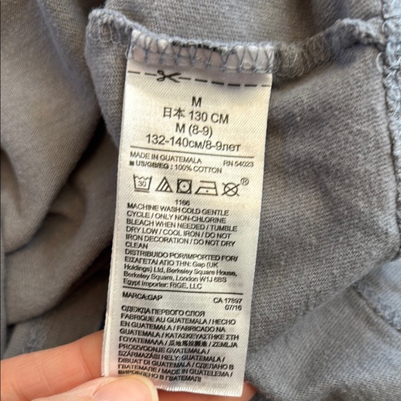 GAP Boys Short Sleeve T-Shirt, Gray with Outdoor Camper, Camping, Size M (8) - Picture 13 of 17